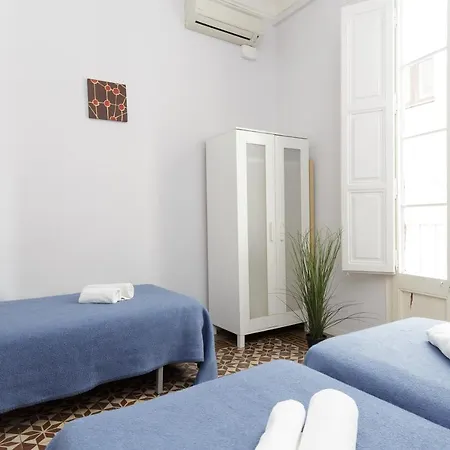 Apartament Key Plaza Universidad - Gran Via