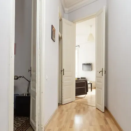 Apartament Key Plaza Universidad - Gran Via